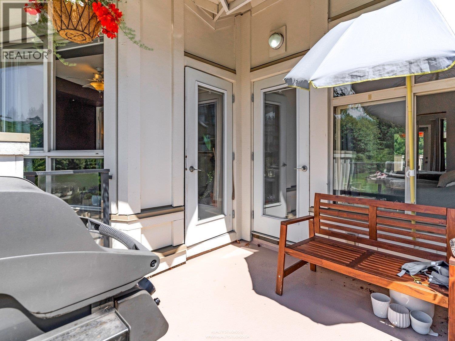 402 285 Ross Drive, New Westminster, British Columbia  V3L 0B9 - Photo 9 - R3107010