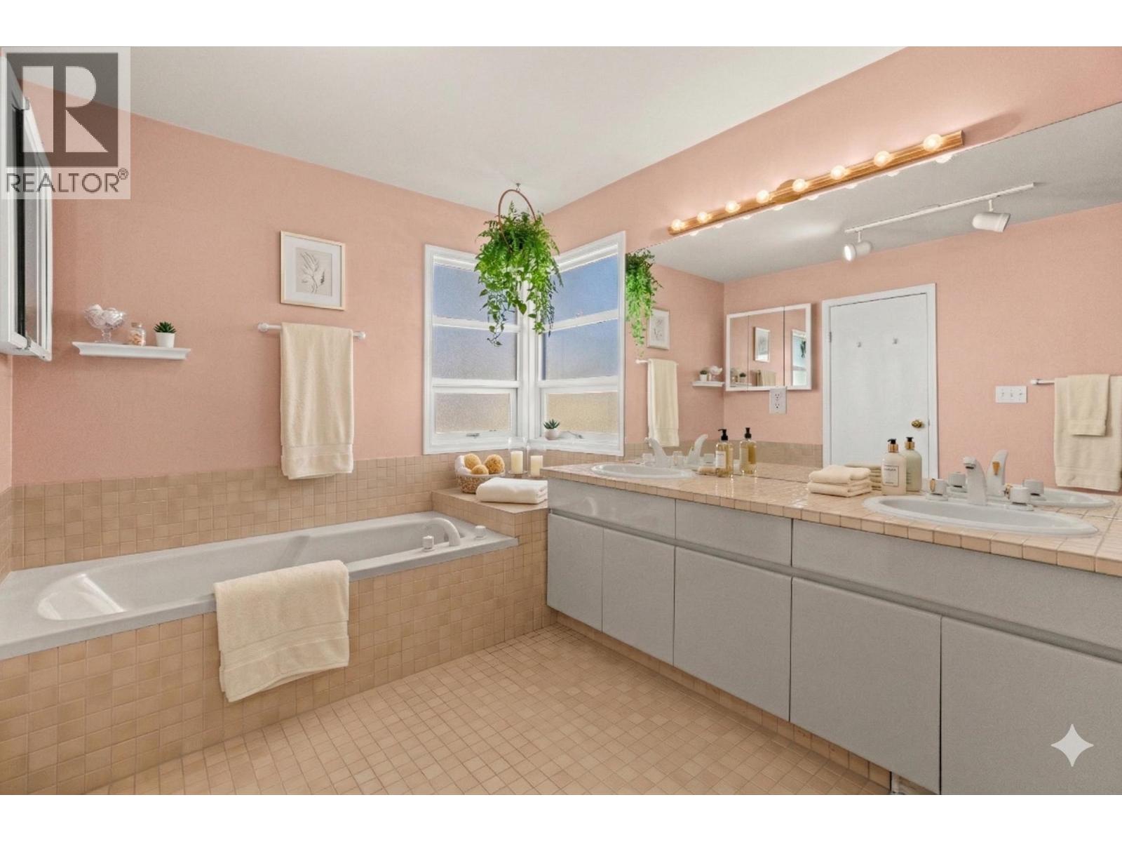 4367 W 15th Avenue, Vancouver, British Columbia  V6R 3A9 - Photo 27 - R3103119