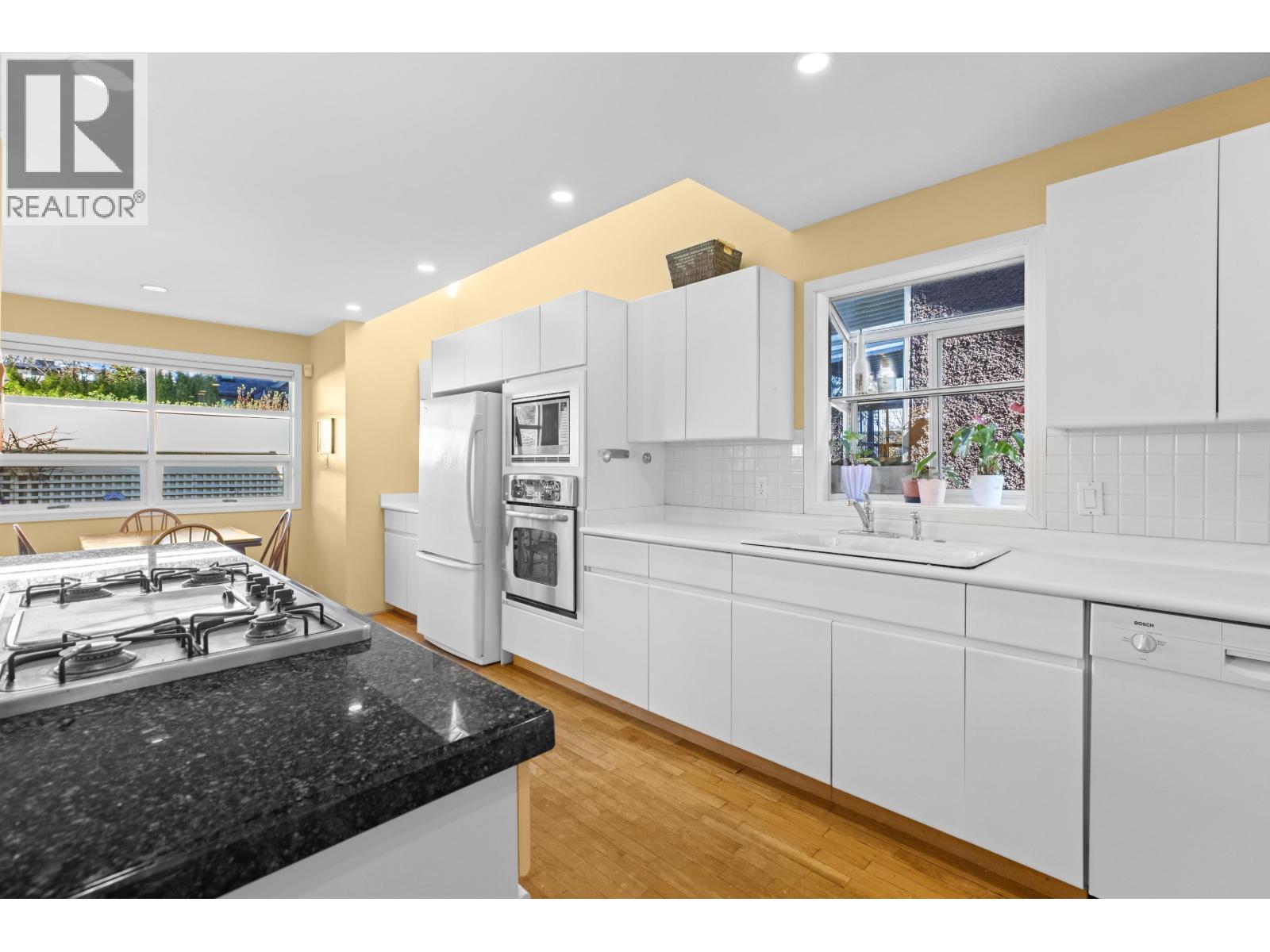 4367 W 15th Avenue, Vancouver, British Columbia  V6R 3A9 - Photo 12 - R3103119