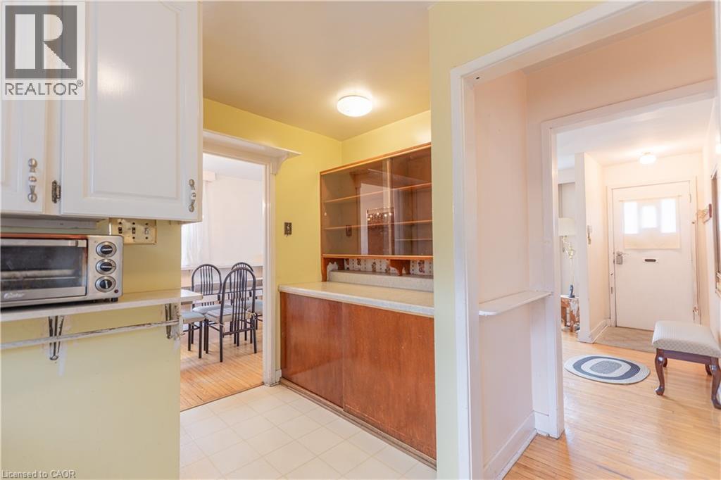 1 Snaresbrook Drive, Toronto, Ontario  M9W 2N5 - Photo 12 - 40817743