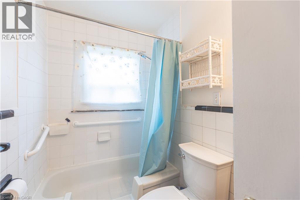 1 Snaresbrook Drive, Toronto, Ontario  M9W 2N5 - Photo 22 - 40817743