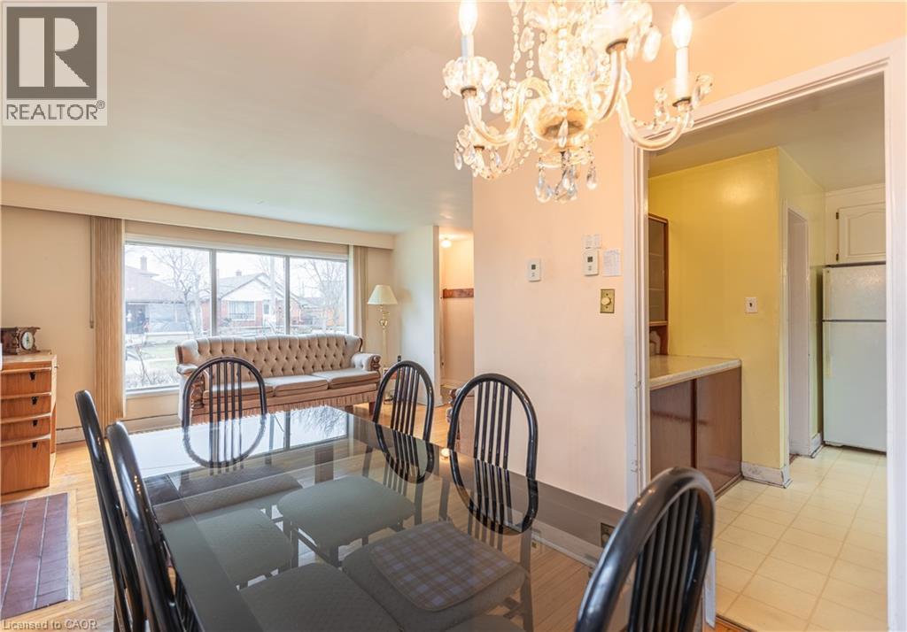 1 Snaresbrook Drive, Toronto, Ontario  M9W 2N5 - Photo 8 - 40817743