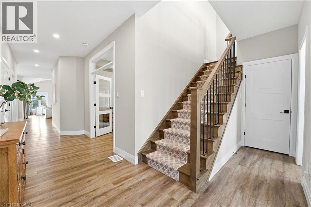 39 Mill Race Crescent, St. Jacobs, Ontario  N0B 2N0 - Photo 25 - 40815552