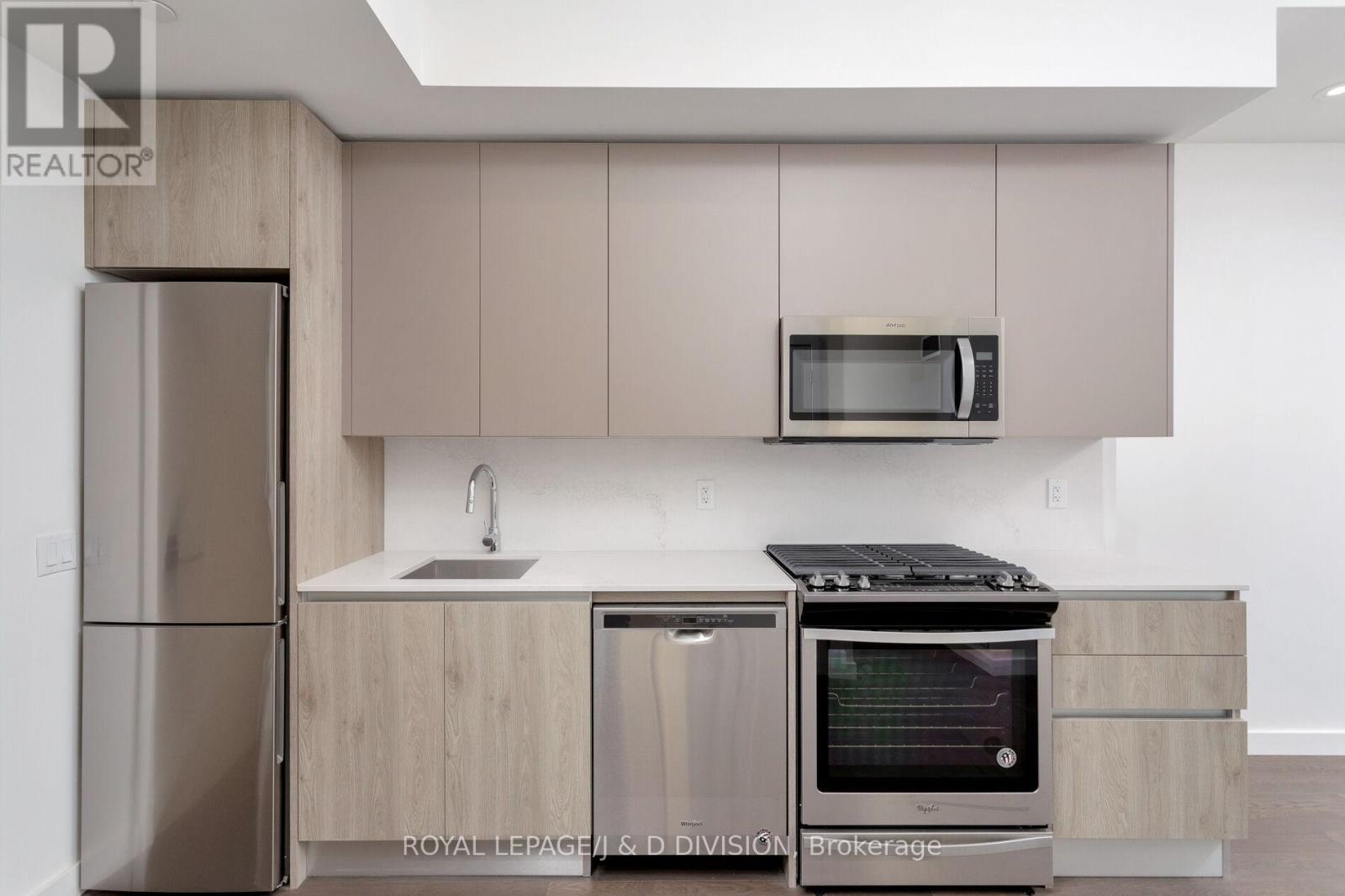 2308 - 2a Church Street, Toronto, Ontario  M5E 0E1 - Photo 11 - C12960010