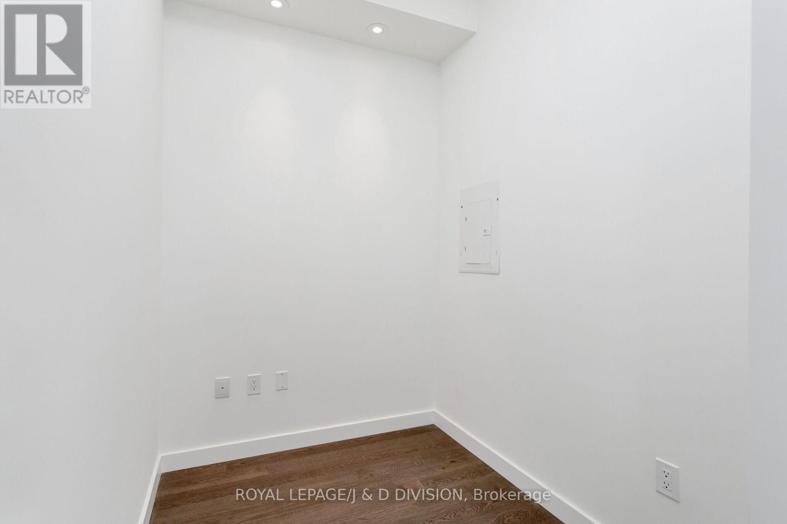 2308 - 2a Church Street, Toronto, Ontario  M5E 0E1 - Photo 22 - C12960010