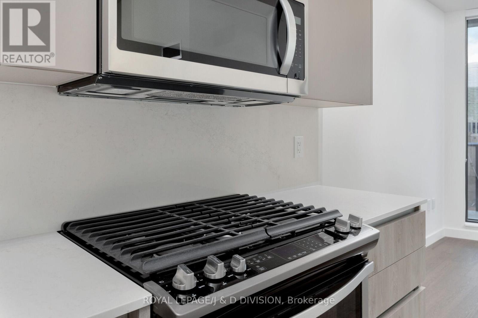 2308 - 2a Church Street, Toronto, Ontario  M5E 0E1 - Photo 9 - C12960010