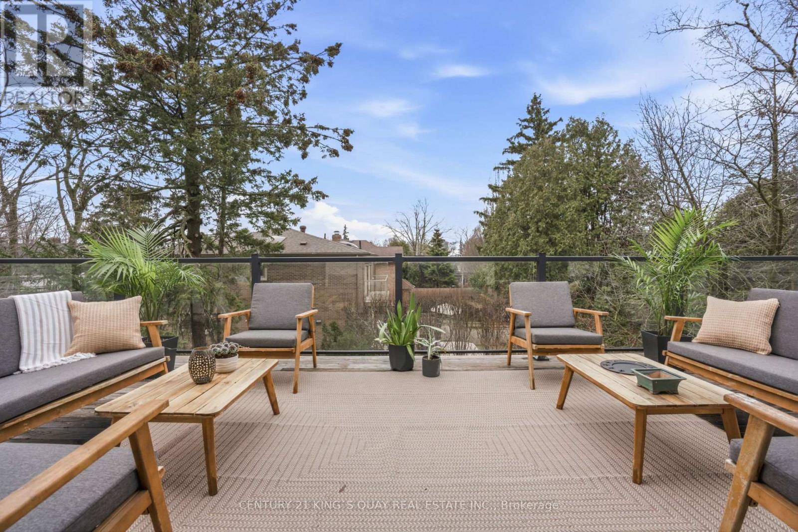 33 Nesbitt Drive, Toronto, Ontario  M4W 2G2 - Photo 30 - C12960034