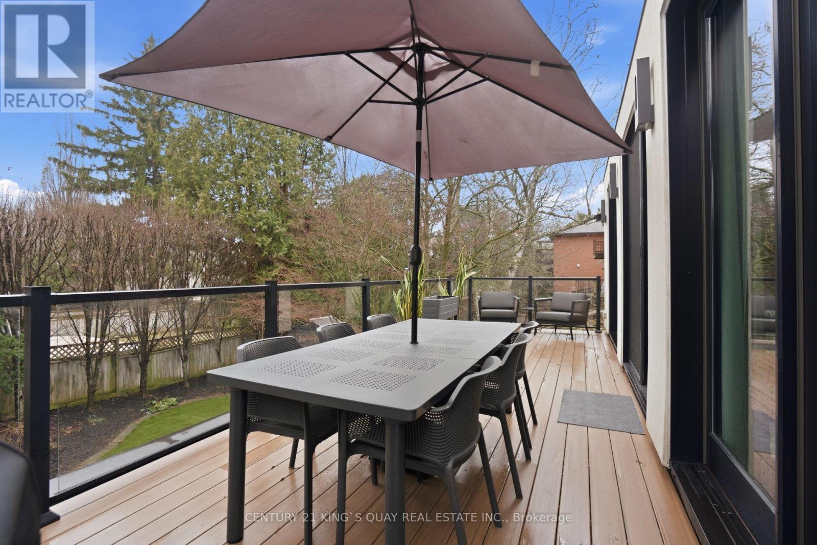 33 Nesbitt Drive, Toronto, Ontario  M4W 2G2 - Photo 46 - C12960034