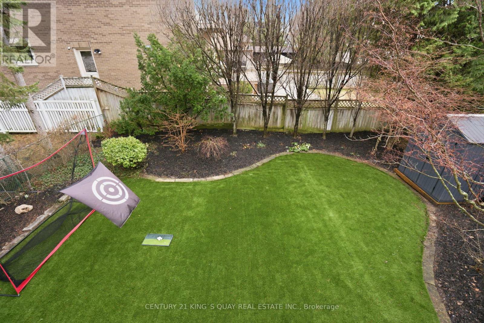 33 Nesbitt Drive, Toronto, Ontario  M4W 2G2 - Photo 47 - C12960034