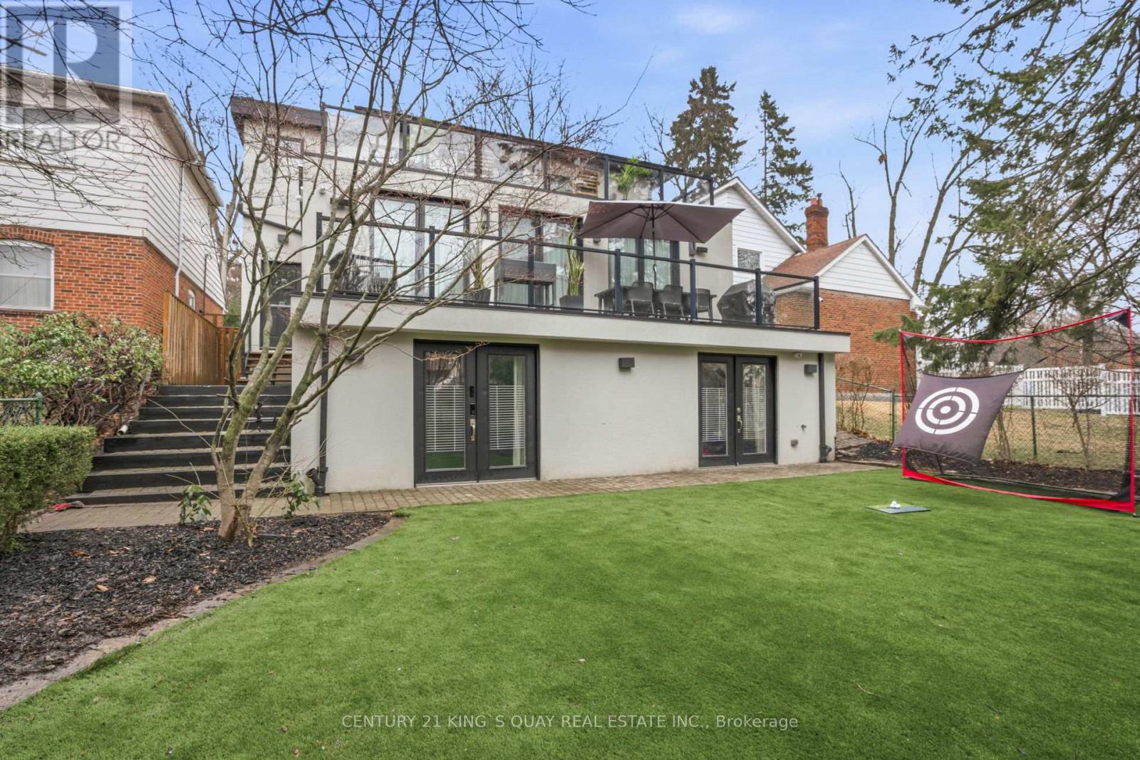 33 Nesbitt Drive, Toronto, Ontario  M4W 2G2 - Photo 50 - C12960034