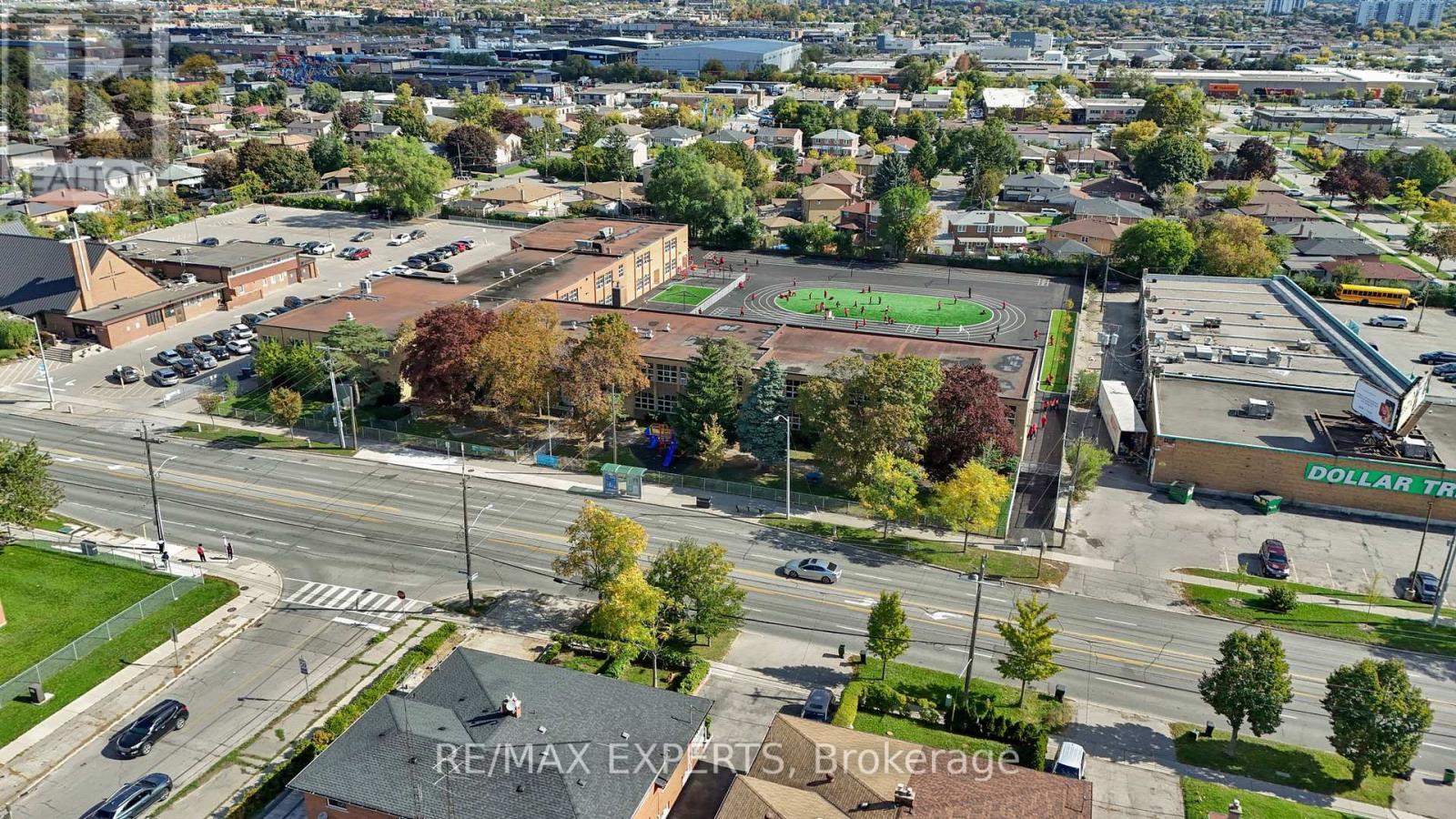 75 St Lucie Drive, Toronto, Ontario  M9M 1T1 - Photo 40 - W12940390