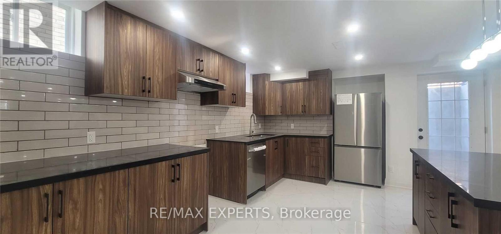 Bsmt - 159 Ross Vennare Crescent, Vaughan, Ontario  L4H 4N1 - Photo 2 - N12959624