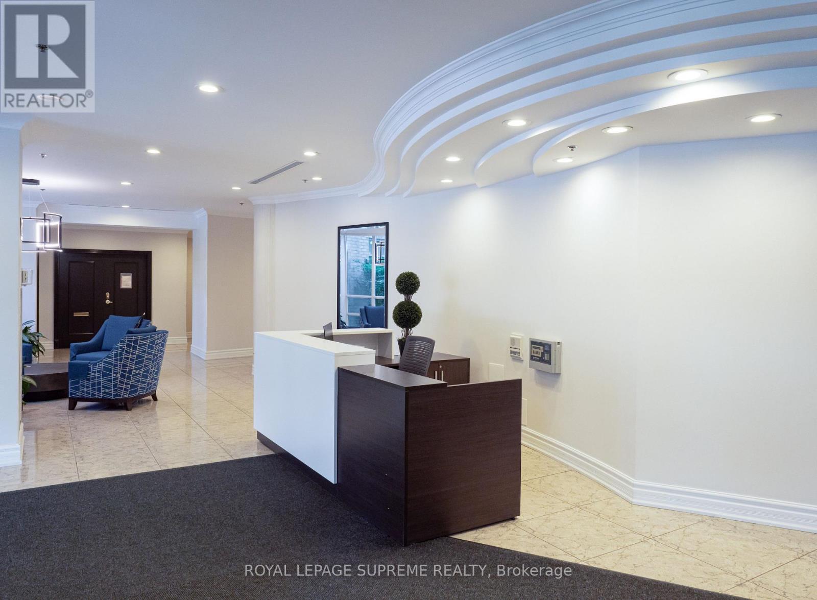 408 - 3 ELLESMERE STREET, Richmond Hill, Ontario