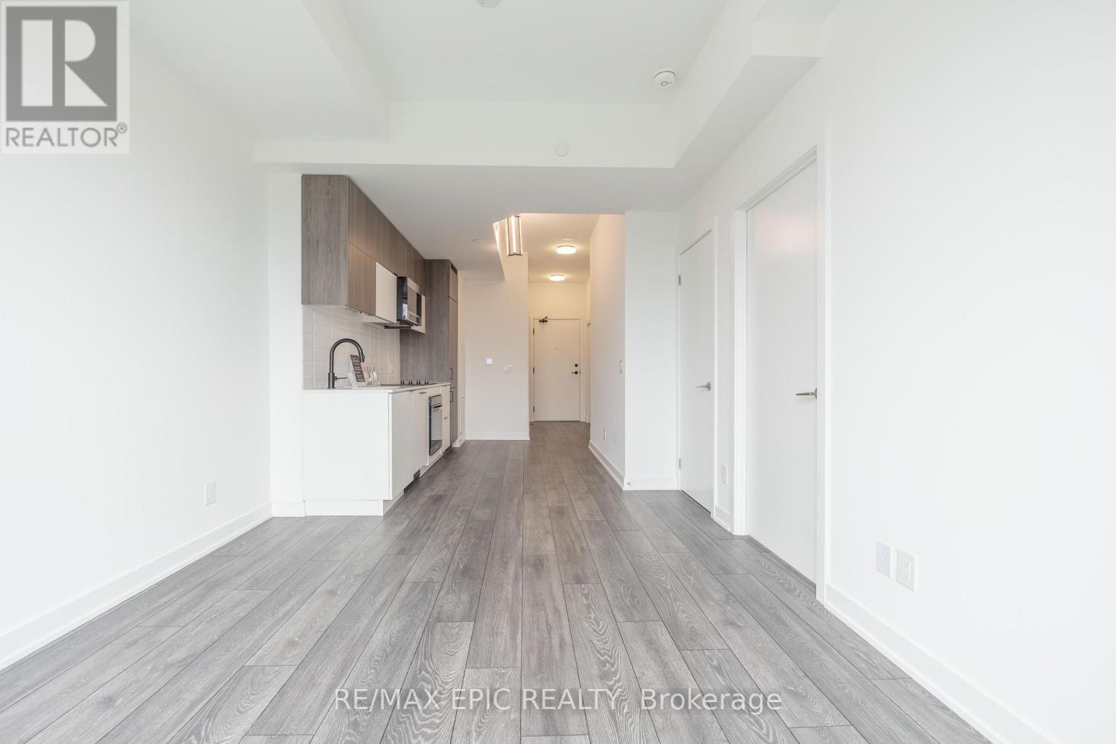 613 - 8888 Yonge Street, Richmond Hill, Ontario  L4C 5V6 - Photo 8 - N12960024