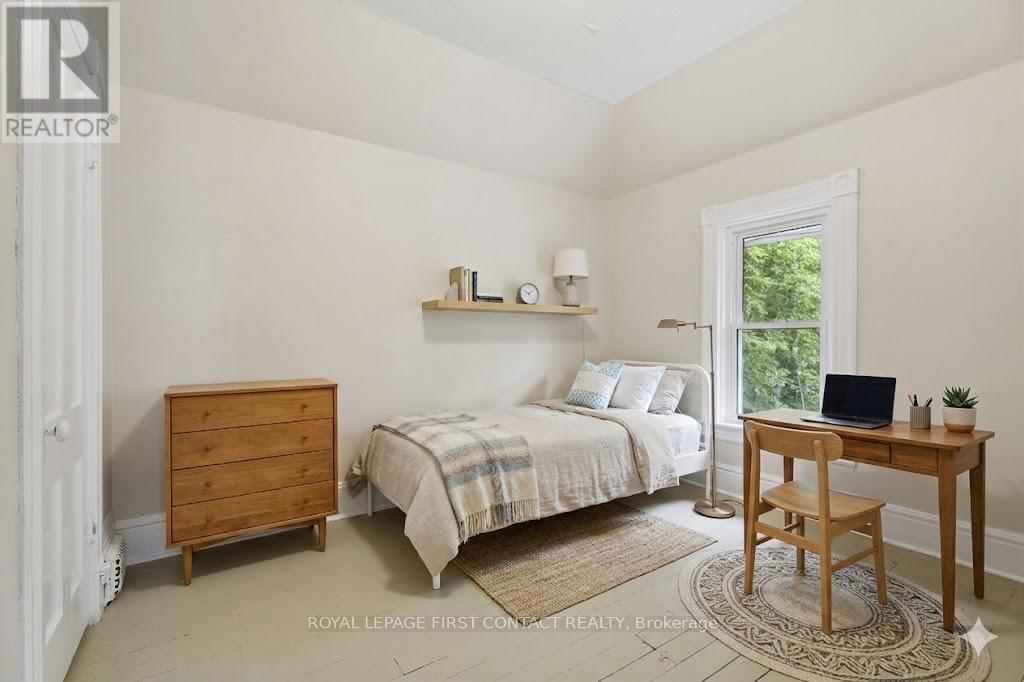 55 Burton Avenue, Barrie, Ontario  L4N 2R5 - Photo 24 - S12960036