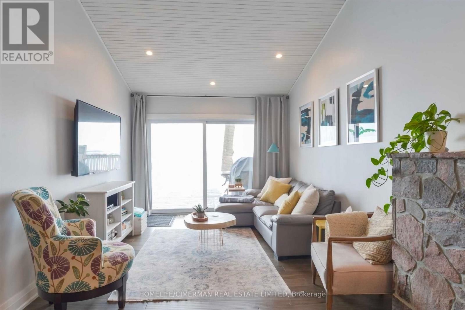 314 Robins Point Road, Tay, Ontario  L0K 2A0 - Photo 11 - S12960038