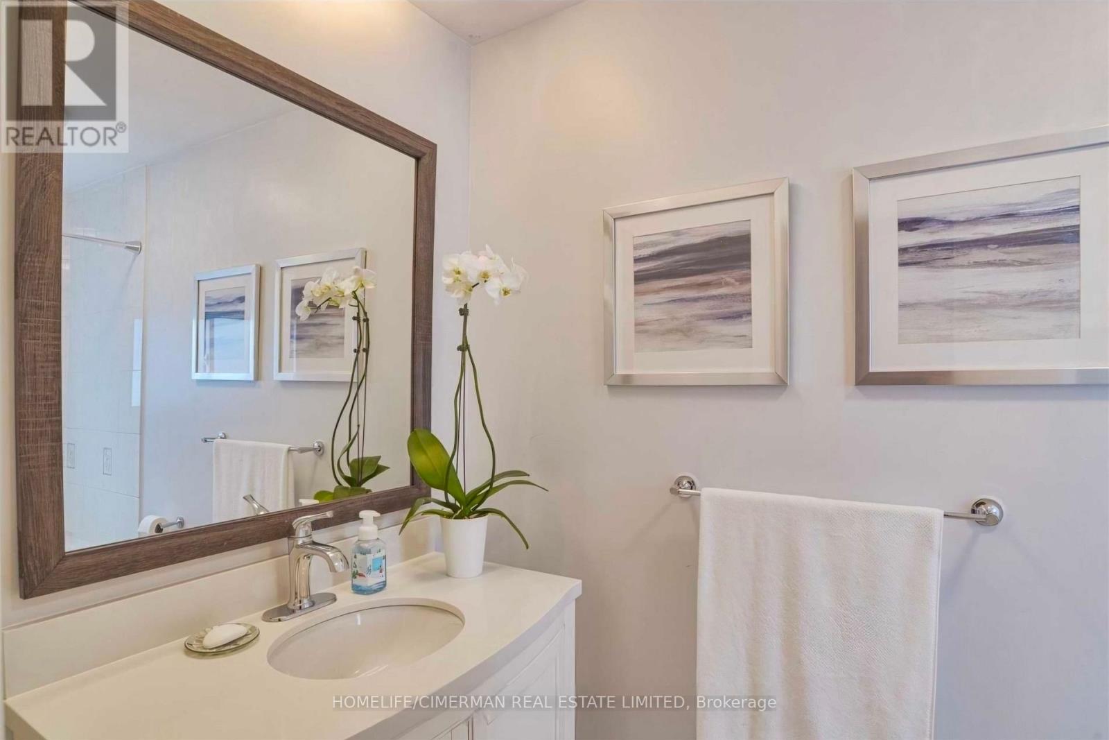 314 Robins Point Road, Tay, Ontario  L0K 2A0 - Photo 17 - S12960038