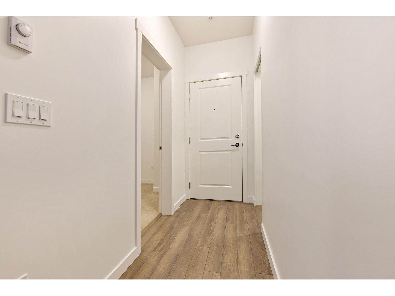 308 15835 85 Avenue, Surrey, British Columbia V4N 6W6 - Photo 2 - R3106712