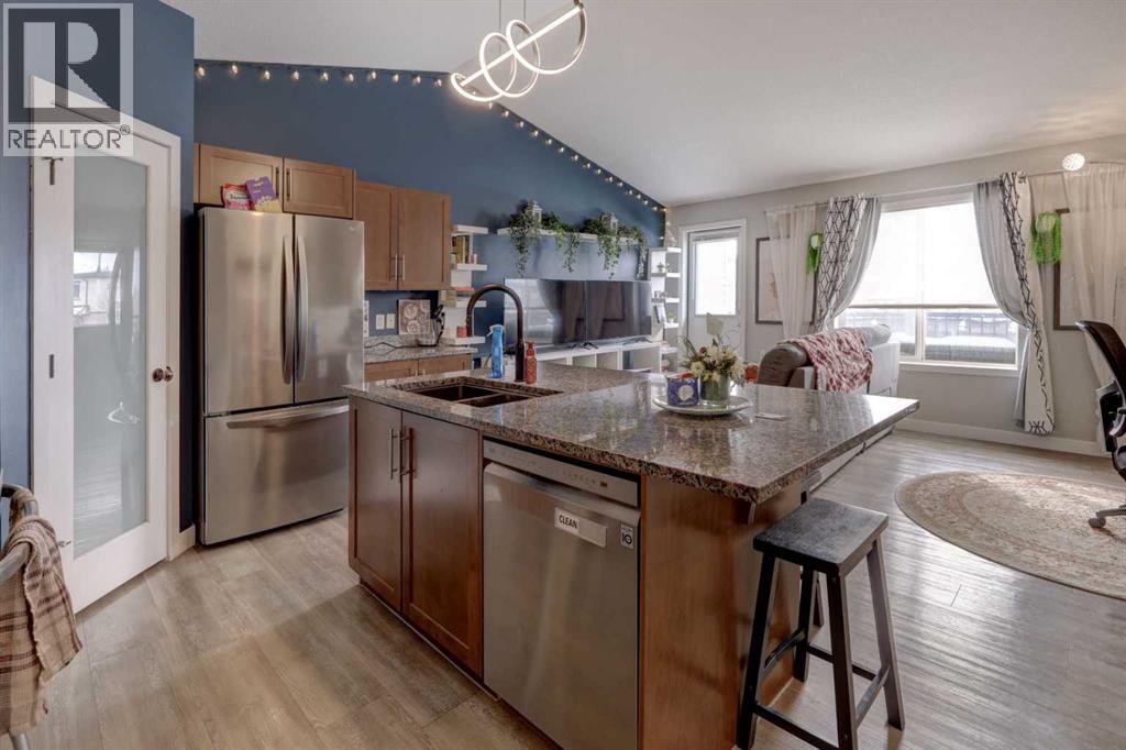 2204, 2781 Chinook Winds Drive SW, Airdrie, Alberta  T4B 3S5 - Photo 9 - A2292635