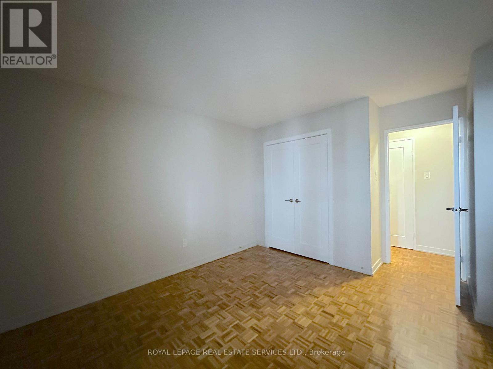 807 - 190 Clark Boulevard, Brampton, Ontario  L6T 4A8 - Photo 6 - W12959954