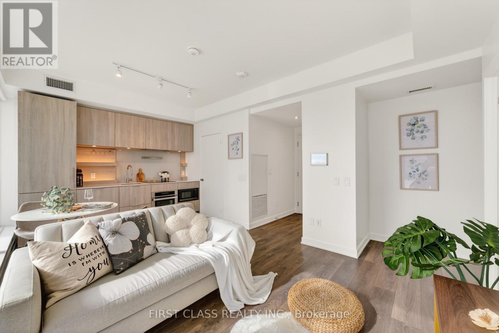 909 - 28 Ann Street, Mississauga, Ontario  L5G 0E1 - Photo 12 - W12959976