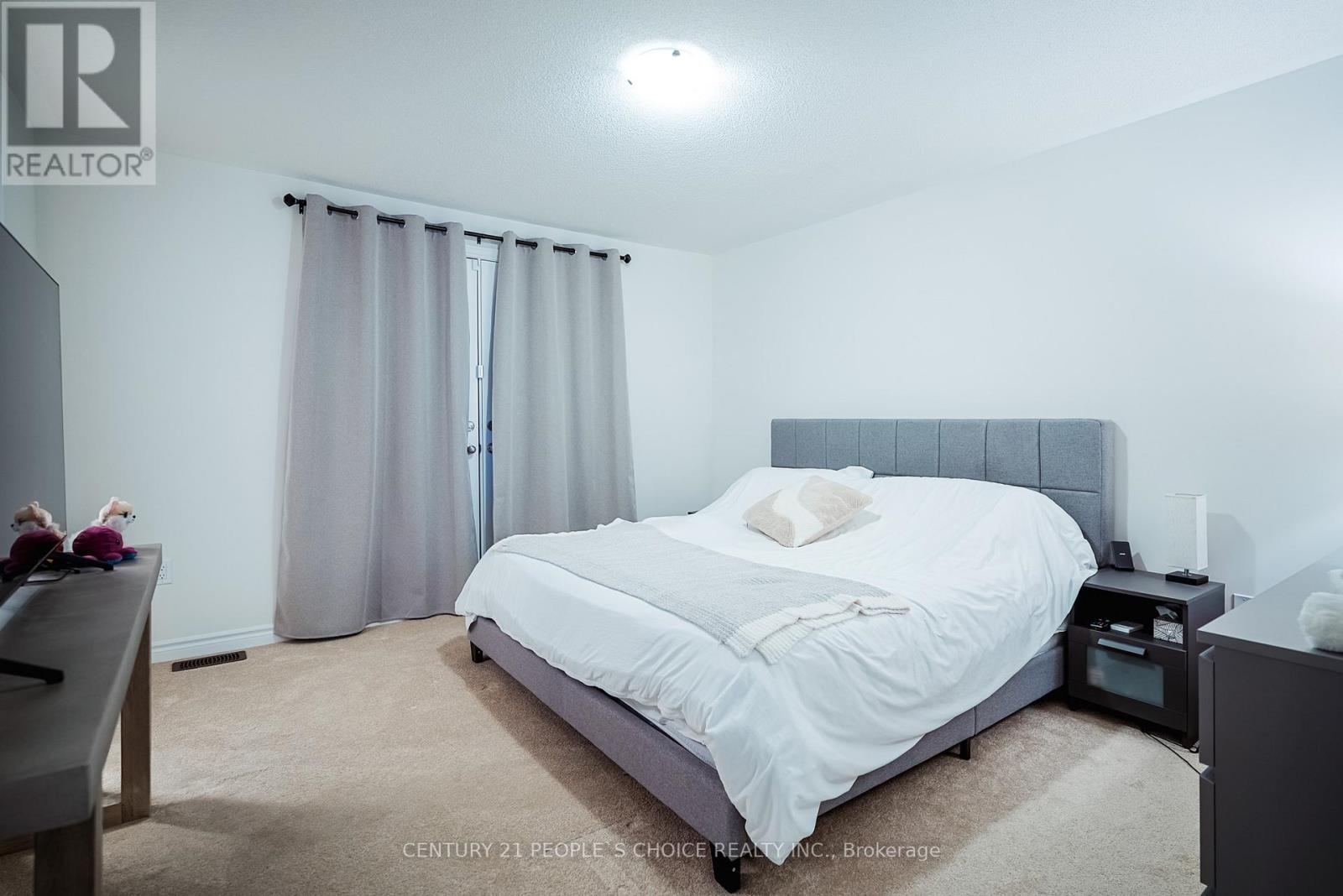 41 Minnock Street W, Caledon, Ontario  L7C 4K9 - Photo 27 - W12959992