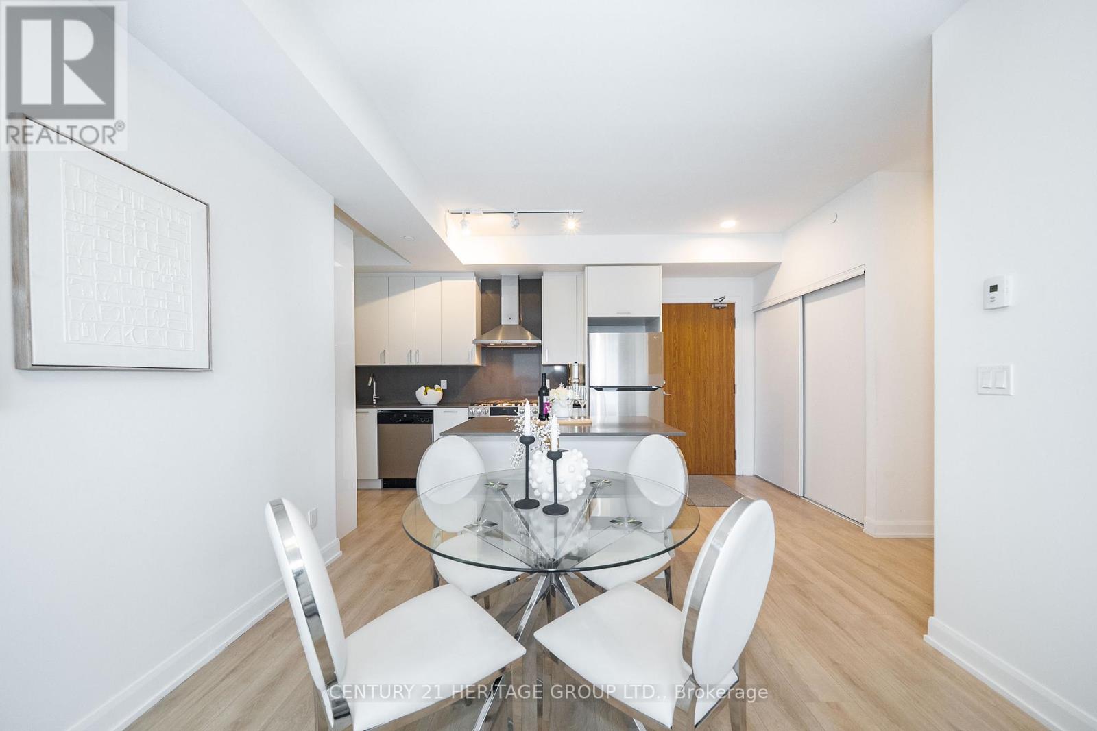 610 - 385 Osler Street, Toronto, Ontario  M6N 0B2 - Photo 10 - W12959996