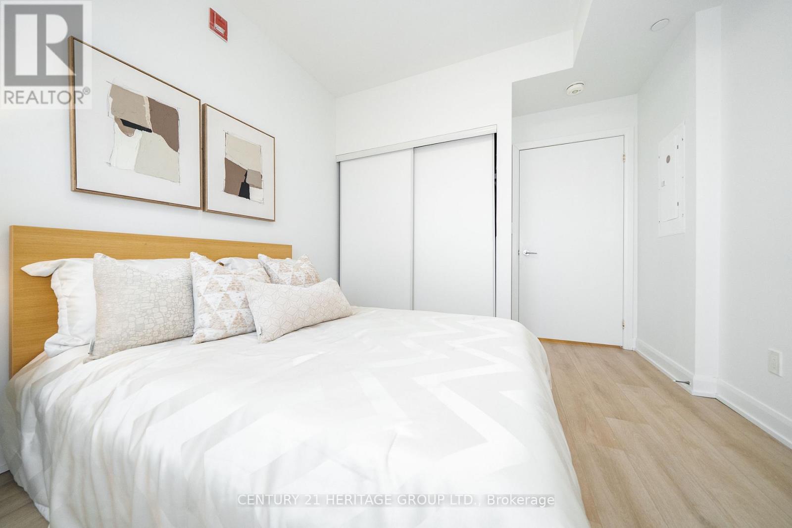 610 - 385 Osler Street, Toronto, Ontario  M6N 0B2 - Photo 22 - W12959996