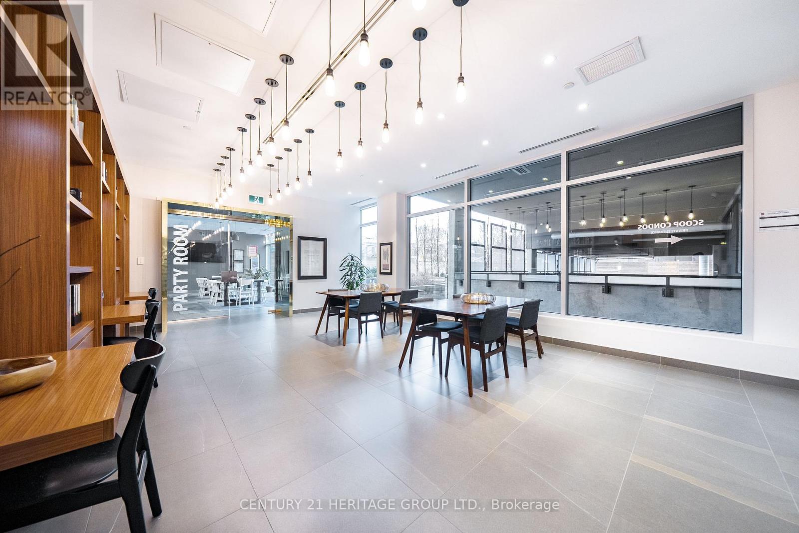 610 - 385 Osler Street, Toronto, Ontario  M6N 0B2 - Photo 5 - W12959996