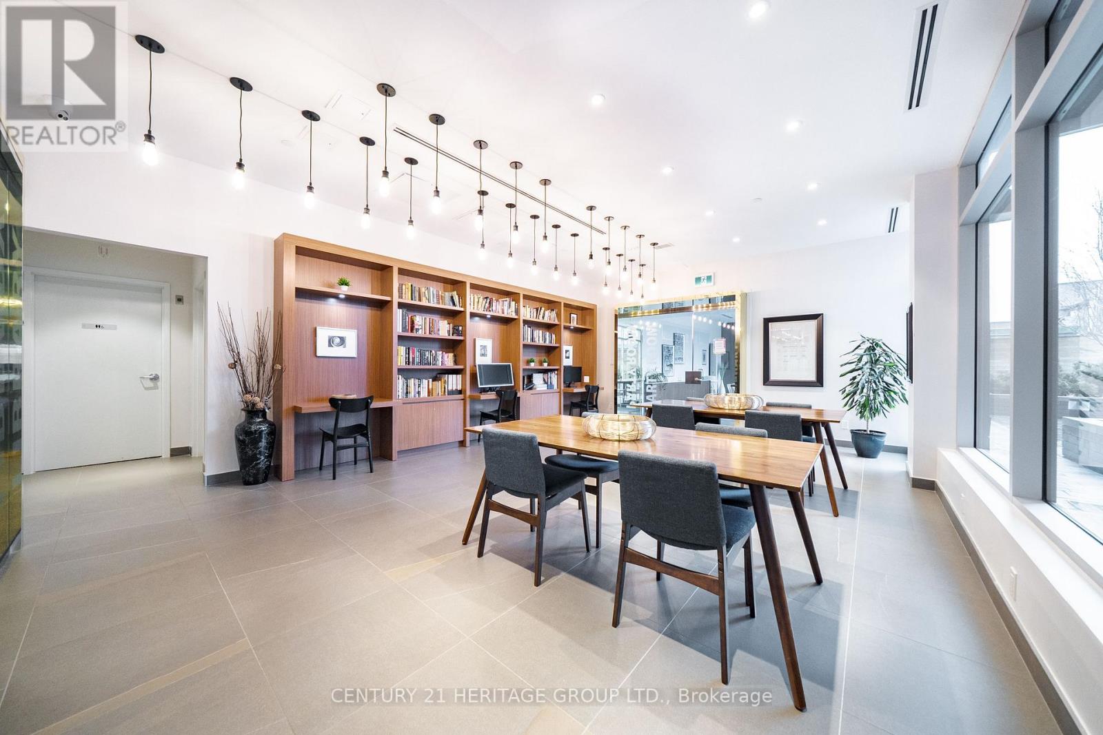 610 - 385 Osler Street, Toronto, Ontario  M6N 0B2 - Photo 6 - W12959996