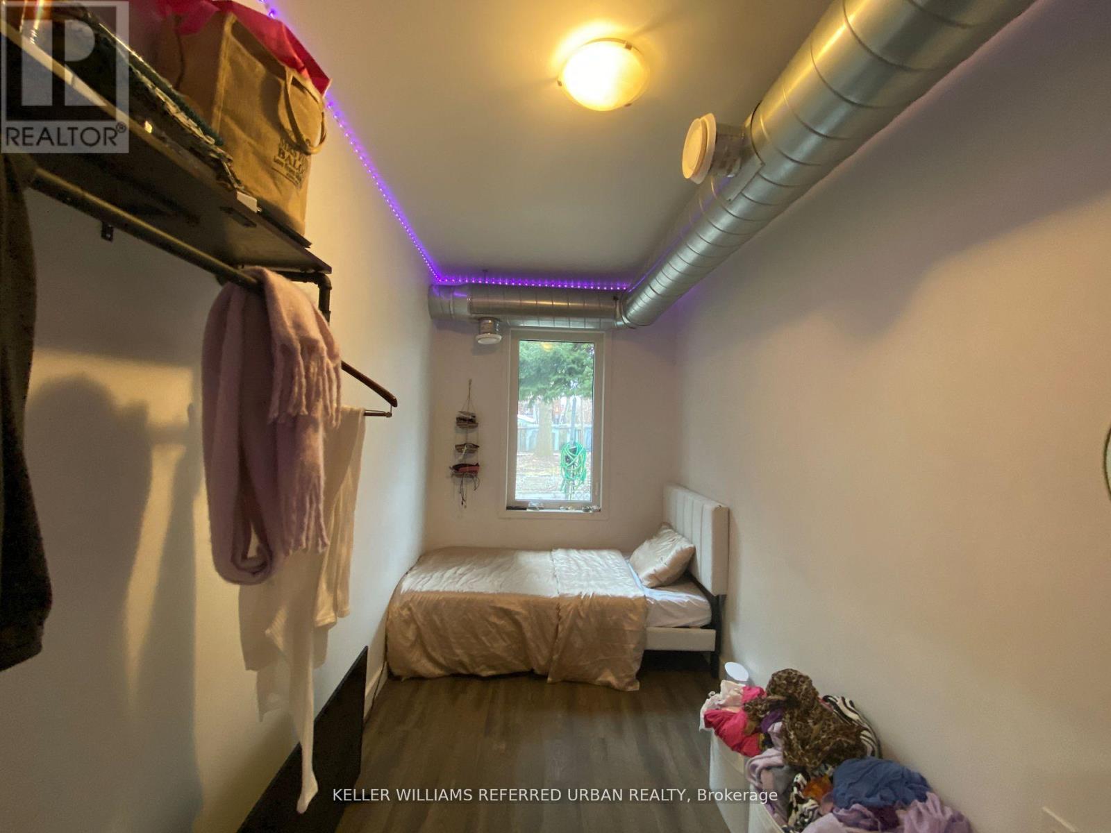 Room 3 - 344 Bartlett Avenue N, Toronto, Ontario  M6H 3G7 - Photo 2 - W12960016