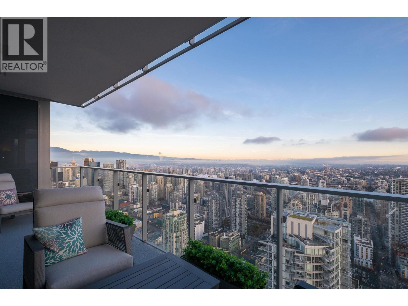 5205 1289 Hornby Street, Vancouver, British Columbia  V6Z 0G7 - Photo 5 - R3089242