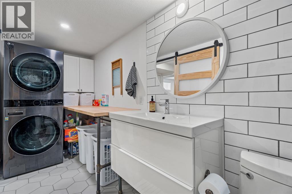 32 Chapalina Common SE, Calgary, Alberta  T2X 3X3 - Photo 42 - A2297338