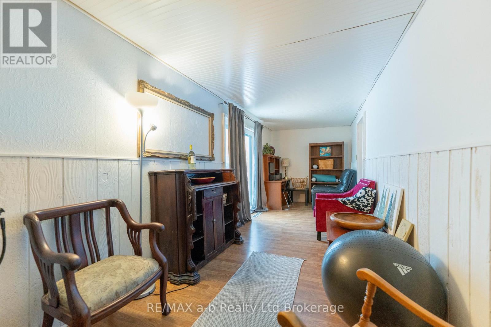 13 Potters Road N, Tillsonburg, Ontario  N4G 2G9 - Photo 18 - X12886534