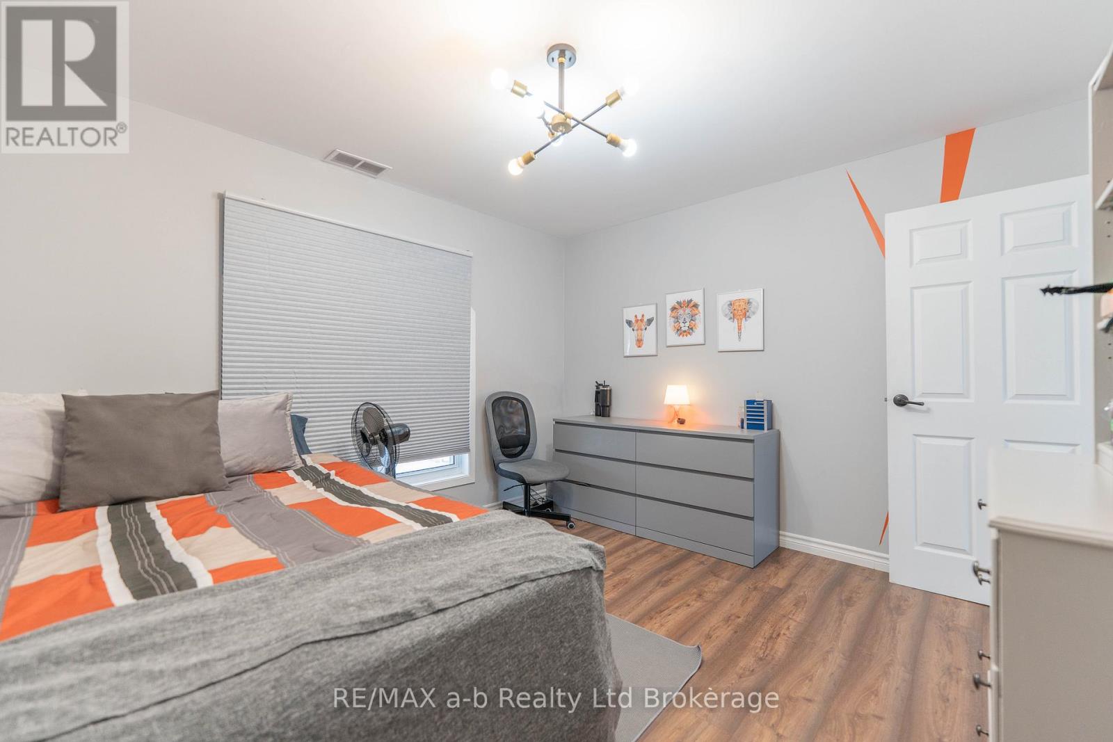 13 Potters Road N, Tillsonburg, Ontario  N4G 2G9 - Photo 30 - X12886534