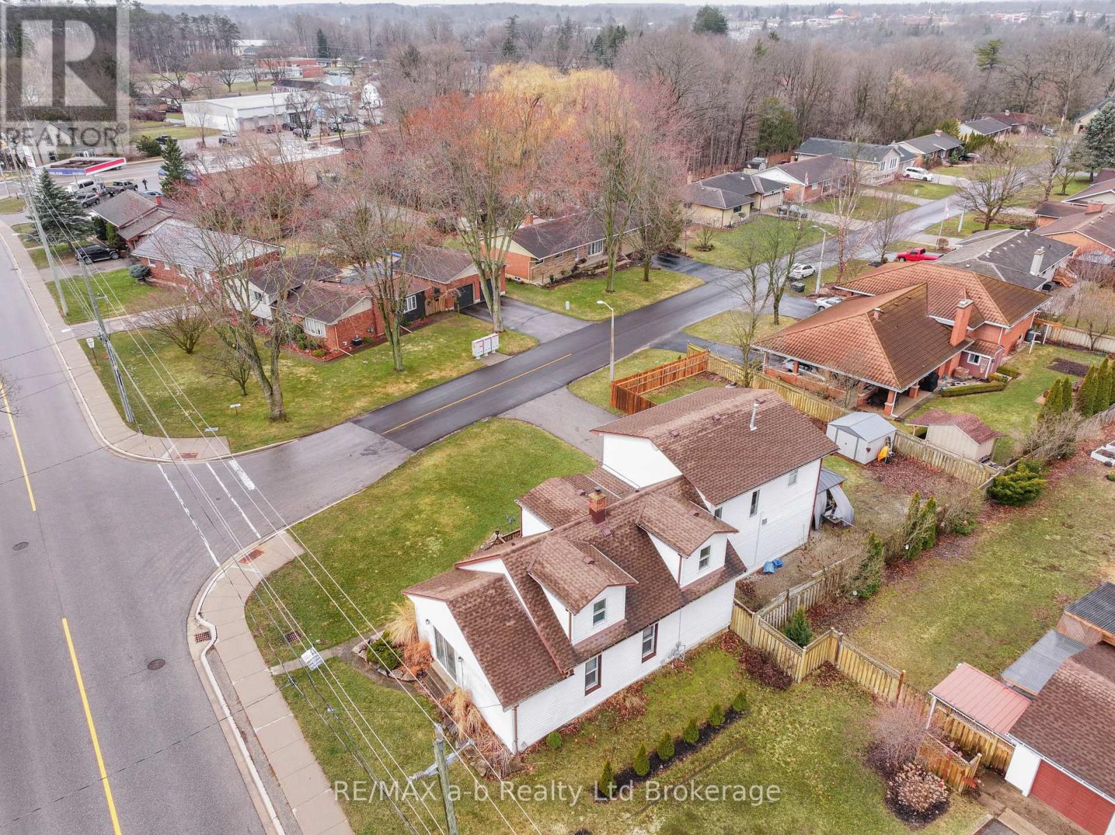 13 Potters Road N, Tillsonburg, Ontario  N4G 2G9 - Photo 43 - X12886534