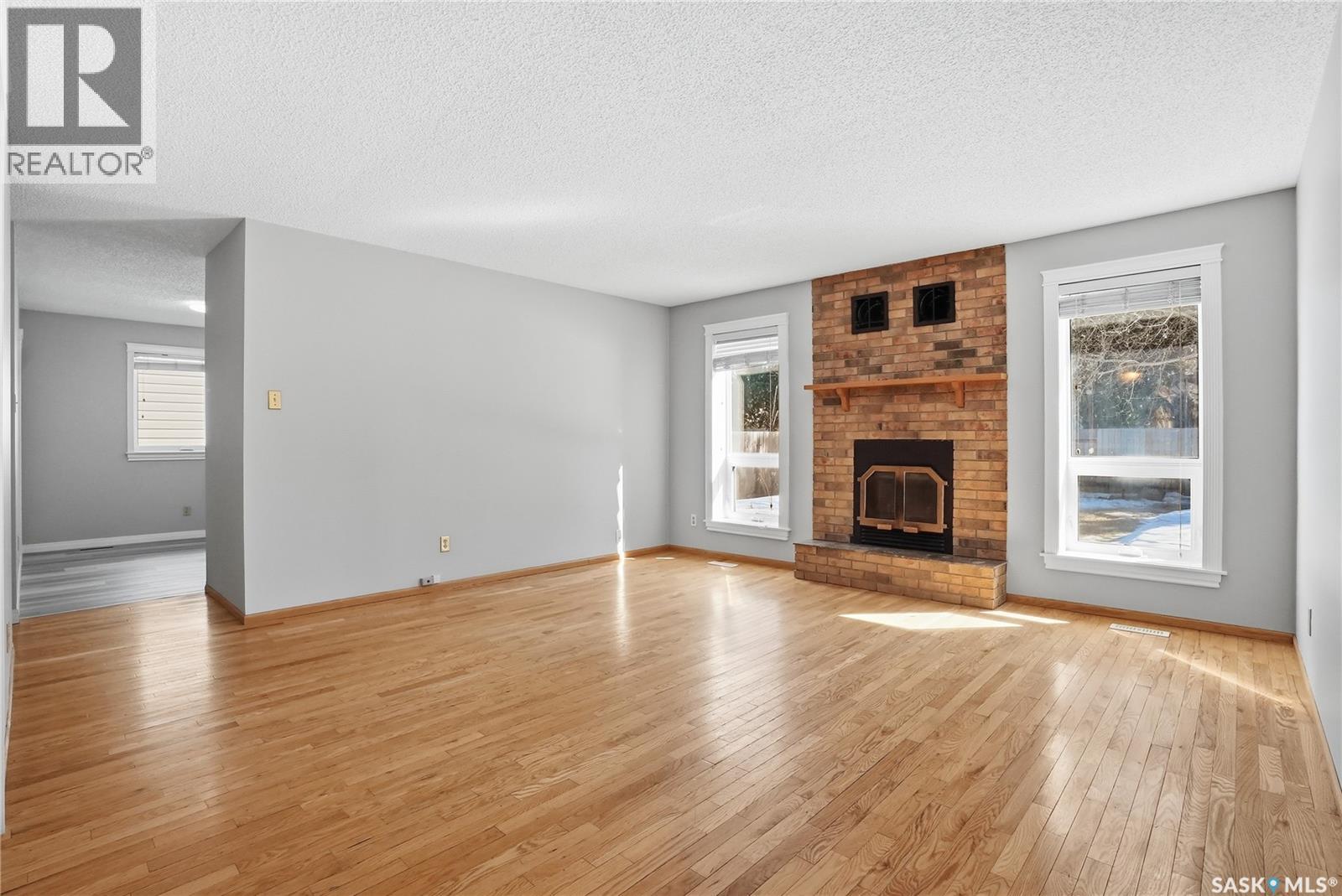 223 Meilicke Road, Saskatoon, Saskatchewan  S7K 5V6 - Photo 2 - SK032136