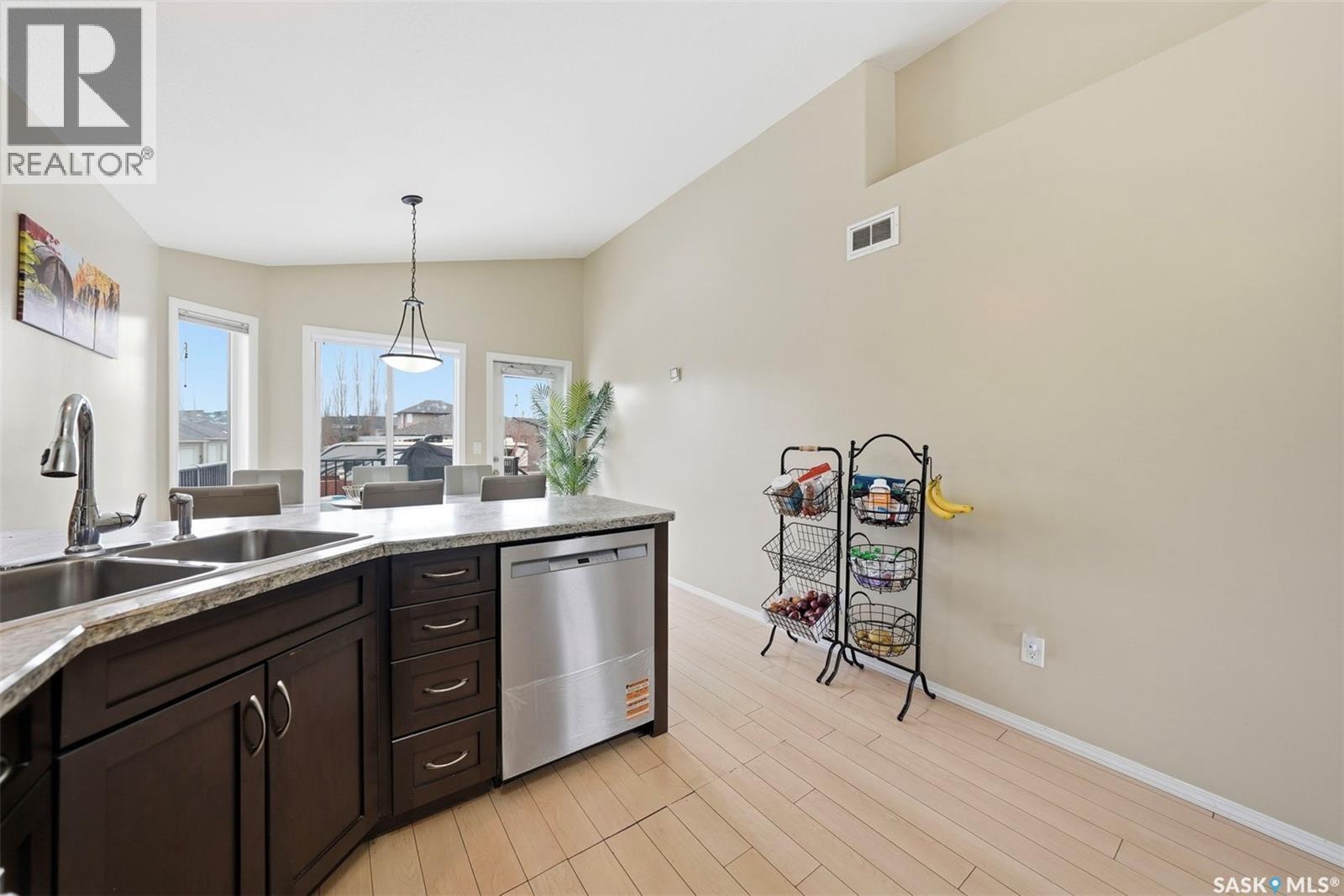 215 Snell Crescent, Saskatoon, Saskatchewan  S7T 0M7 - Photo 11 - SK032065