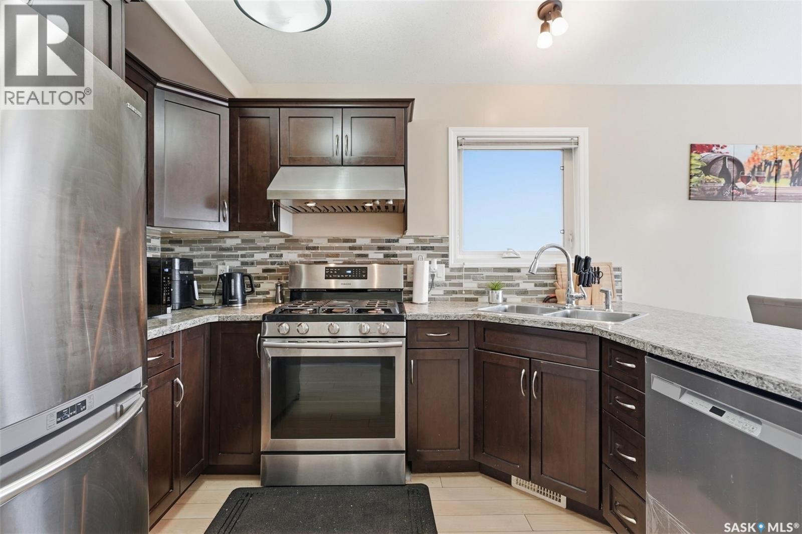 215 Snell Crescent, Saskatoon, Saskatchewan  S7T 0M7 - Photo 8 - SK032065