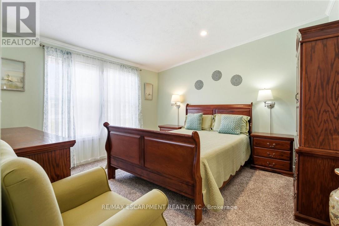 20 Hickory Hollow, Haldimand, Ontario  N0A 1L0 - Photo 24 - X12960044