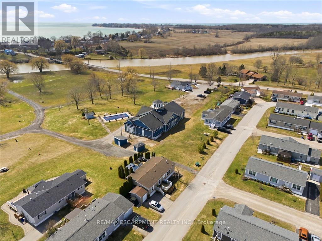 20 Hickory Hollow, Haldimand, Ontario  N0A 1L0 - Photo 9 - X12960044