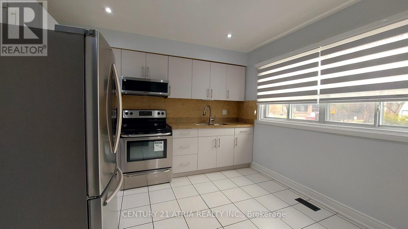 143 Purpledusk Trail, Toronto (Morningside), Ontario  M1E 4C9 - Photo 9 - E12959620