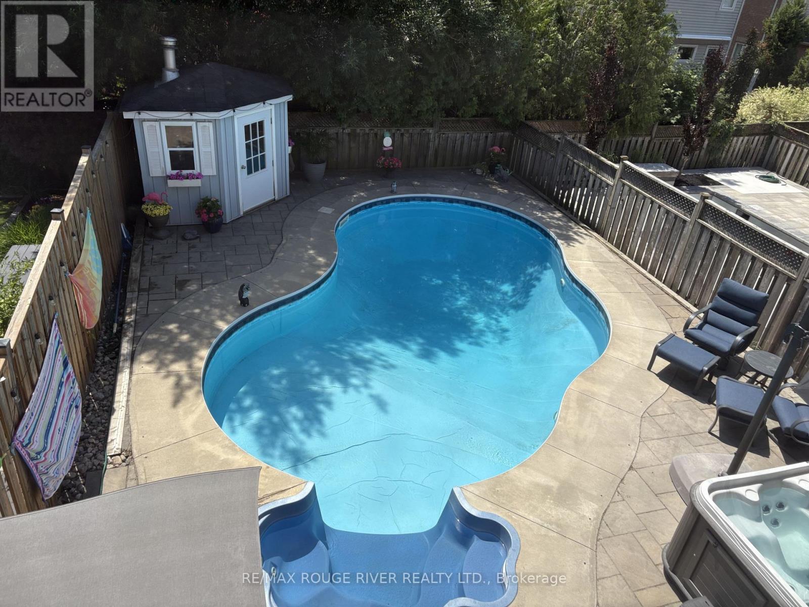 82 HAVENWOOD PLACE, Whitby, Ontario