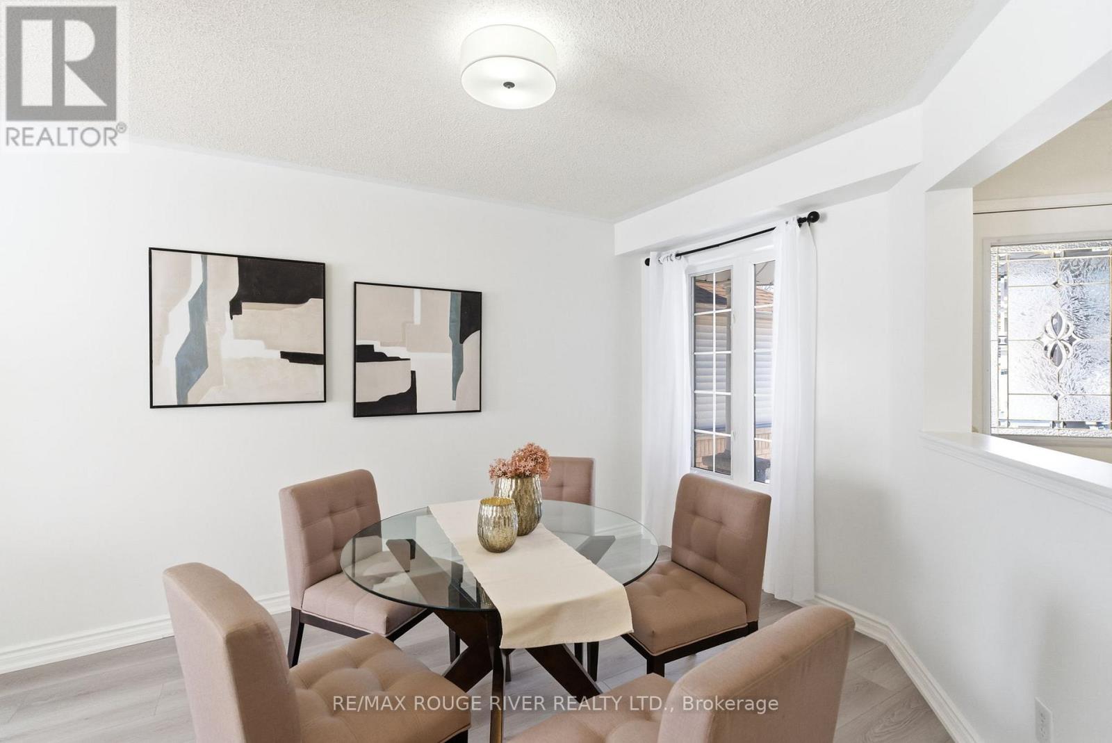 82 Havenwood Place, Whitby, Ontario  L1N 9V7 - Photo 5 - E12935476