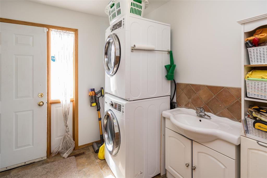 34108 East Angle Road, Portage La Prairie Rm, Manitoba  R1N 3B2 - Photo 30 - 202606240