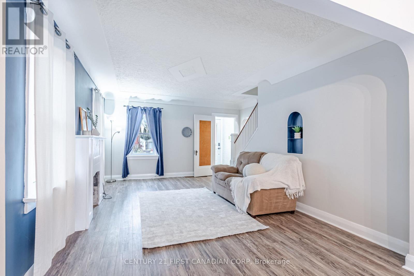 108 Myrtle Street, St. Thomas, Ontario  N5R 2G3 - Photo 14 - X12943844