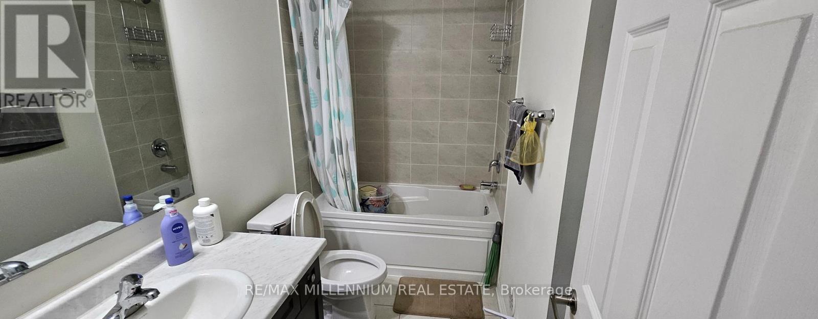 15 - 240 Lagerfeld Drive, Brampton, Ontario  L7A 5G9 - Photo 21 - W12934612