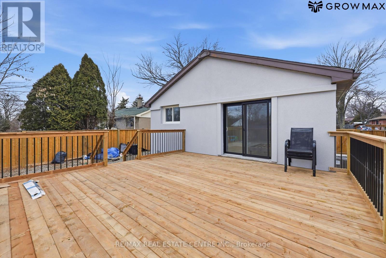 1328 Bunnell Drive, Burlington, Ontario  L7P 2E1 - Photo 35 - W12909164