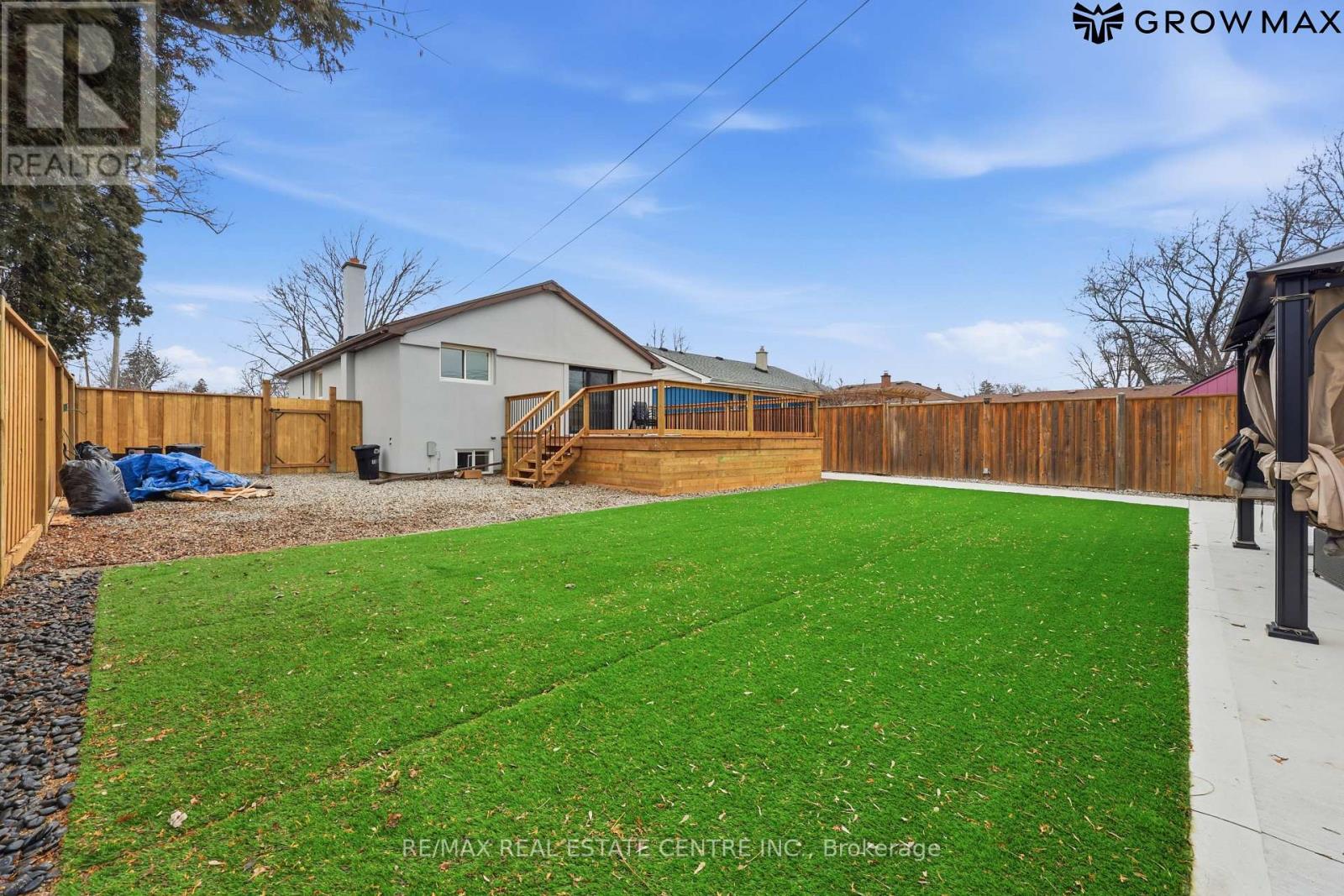 1328 Bunnell Drive, Burlington, Ontario  L7P 2E1 - Photo 30 - W12909164