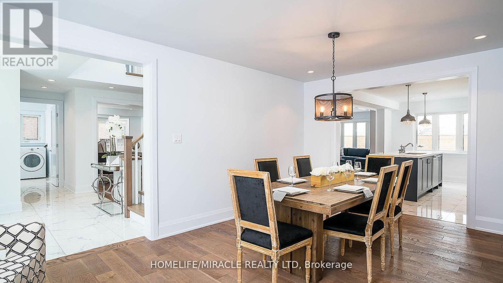 Upper - 157 Valeria Boulevard, Vaughan (East Woodbridge), Ontario  L4L 6W4 - Photo 10 - N12820496